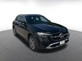 Used 2024 Mercedes-Benz GLC 300 4MATIC image 2