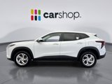 Used 2025 Chevrolet Trax LS w/ LS Convenience Package image 2