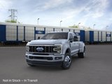 New 2025 Ford F450 Platinum image 2