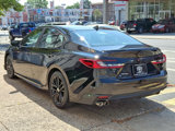 Used 2025 Toyota Camry SE image 3