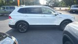 Used 2022 Volkswagen Tiguan SE image 6