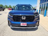 New 2025 Honda Pilot Touring image 3