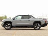 New 2025 Chevrolet Silverado EV RST image 4