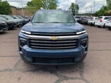 New 2025 Chevrolet Traverse LT w/ Sun and Wheel Package image 2