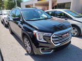 Used 2024 GMC Terrain SLT image 3