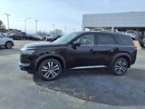 New 2025 Nissan Pathfinder Platinum image 4