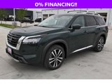 New 2025 Nissan Pathfinder Platinum image 3