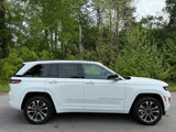 Used 2025 Jeep Grand Cherokee Overland w/ Trailer Tow Package image 5