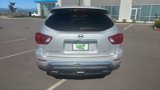 Used 2018 Nissan Pathfinder SL image 5