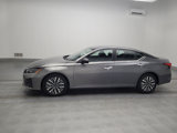 Used 2024 Nissan Altima 2.5 SV image 2