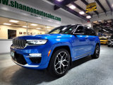 Used 2023 Jeep Grand Cherokee Summit image 2