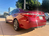 Used 2017 Toyota Camry SE image 5