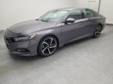 Used 2018 Honda Accord Sport image 2