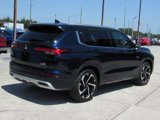 New 2025 Mitsubishi Outlander SEL image 3