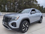 Used 2024 Volkswagen Atlas Cross Sport SE image 3