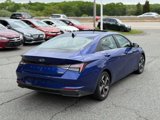 Used 2022 Hyundai Elantra Limited w/ Cargo Package image 5