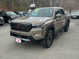 Used 2022 Nissan Frontier PRO-4X image 5