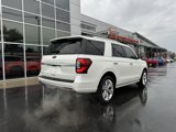 Used 2024 Ford Expedition Platinum image 4