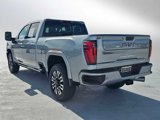 Used 2024 GMC Sierra 2500 Denali Ultimate image 3