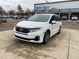 New 2025 Honda Odyssey Touring image 4