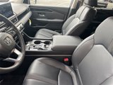 New 2025 Honda Pilot Touring image 5