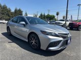 Used 2022 Toyota Camry SE image 4