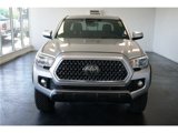Used 2018 Toyota Tacoma TRD Off-Road image 2