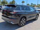 New 2025 Mitsubishi Outlander SE image 4