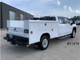 Used 2024 Chevrolet Silverado 2500 LT w/ Convenience Package image 2