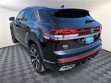 New 2025 Volkswagen Atlas Cross Sport SEL Premium R-Line image 5