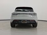 Used 2025 Porsche Macan image 6