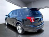 Used 2018 Ford Explorer XLT w/ Equipment Group 202A image 4