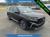 New 2025 Honda Pilot Touring image 3