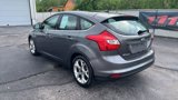 Used 2012 Ford Focus Titanium w/ SEL/Titanium Winter Pkg image 5