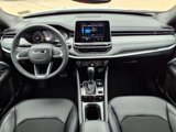 Used 2025 Jeep Compass Latitude w/ Convenience Group image 3