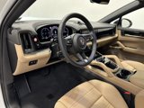 New 2025 Porsche Cayenne E-Hybrid image 4