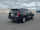 Certified 2022 Ford Explorer XLT w/ Equipment Group 202A image 5