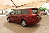 Used 2017 Toyota Sienna L image 5