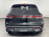 Certified 2024 Porsche Macan image 6