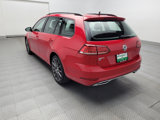 Used 2019 Volkswagen Golf SE image 5