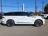 New 2025 Lincoln Aviator Black Label image 2