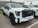 Used 2024 GMC Sierra 2500 AT4 image 3