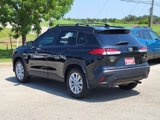 Used 2025 Toyota Corolla Cross LE image 4
