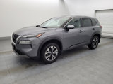 Used 2023 Nissan Rogue SV image 2