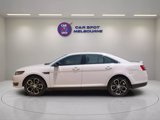 Used 2017 Ford Taurus SHO image 2