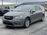 Used 2022 Chrysler Pacifica Limited image 3
