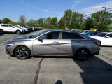 Used 2024 Hyundai Elantra SEL w/ Convenience Package image 4
