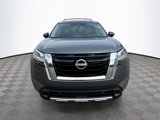 New 2025 Nissan Pathfinder Platinum image 2