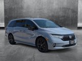 Used 2023 Honda Odyssey Sport image 3