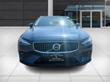 Used 2024 Volvo V60 B5 Cross Country Plus image 2